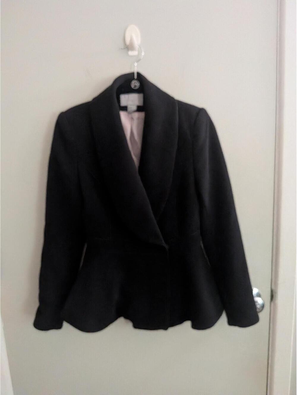 H&M Black Peplum Blazer with Shawl Collar Dark Academia Modern Romantic Sz 4